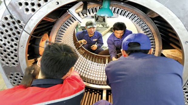  Đôi giày Nike, chiếc máy tính Acer và bài học giúp kinh tế Việt Nam thoát khỏi đáy của "đường cong nụ cười"